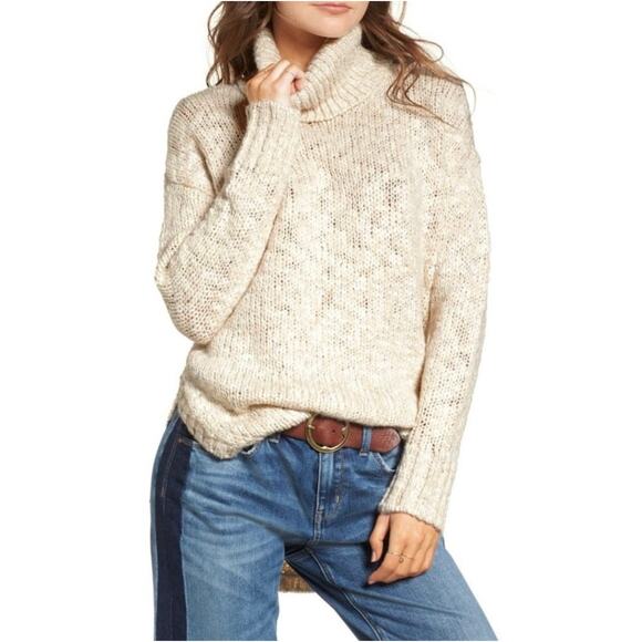 Cozy Sweater Bundle Reseller Box Size Small/Extra Small 5 Pieces Retail $415 - Picture 5 of 12